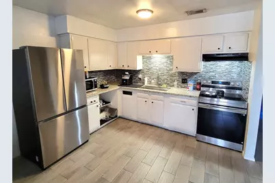 6851 Chasewood Drive, Houston, TX 77489 - Photo 3