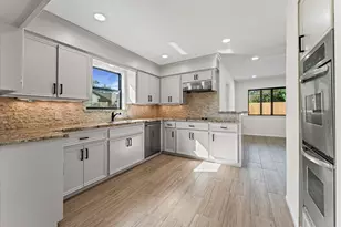 5634 Jason St, Houston, TX 77096 - Photo 13