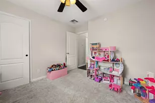 9210 Creekside Dr, Hitchcock, TX 77563 - Photo 19