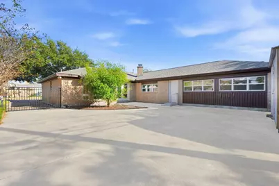 7738 Beaudelaire Circle, Galveston, TX 77551 - Photo 25