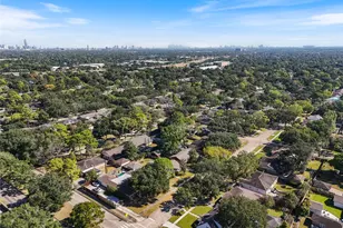 5830 Yarwell Dr, Houston, TX 77096 - Photo 31