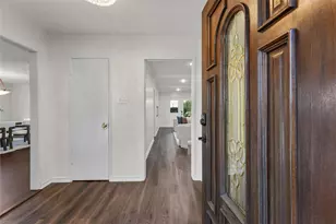 5830 Yarwell Dr, Houston, TX 77096 - Photo 7