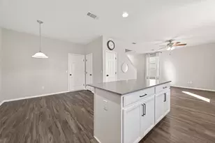 1912 Common Oak Dr, Houston, TX 77080 - Photo 15