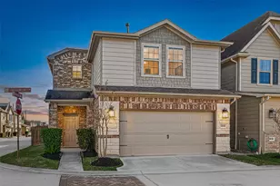 1912 Common Oak Dr, Houston, TX 77080 - Photo 1