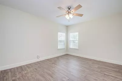 10572 Twin Oak Drive, Conroe, TX 77385 - Photo 19
