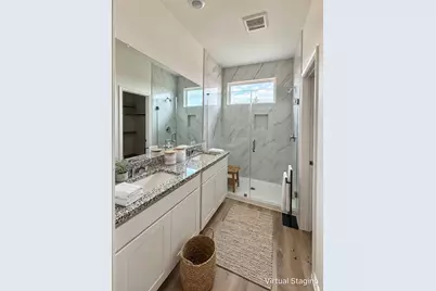 517 Oak Chase Avenue, Dayton, TX 77535 - Photo 7