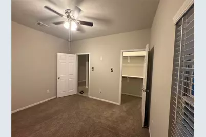 6409 Hollock Meadows Lane, Houston, TX 77048 - Photo 11