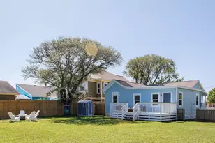 5801 Ave S 1/2, Galveston, TX 77551 - Photo 3