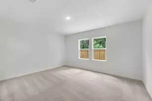 31410 Gayle Prairie Oak St, Waller, TX 77484 - Photo 5