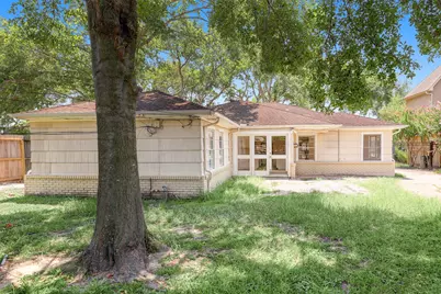5642 Wickersham Lane, Houston, TX 77056 - Photo 21