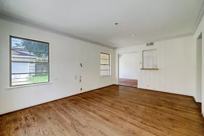 5642 Wickersham Lane, Houston, TX 77056 - Photo 13