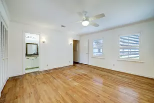 5642 Wickersham Ln, Houston, TX 77056 - Photo 15