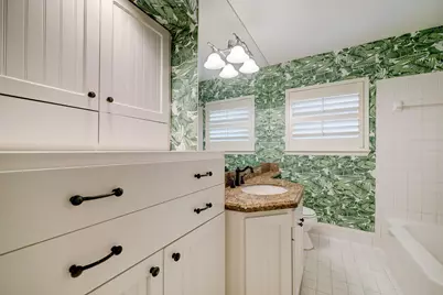 5642 Wickersham Lane, Houston, TX 77056 - Photo 19