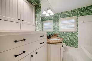 5642 Wickersham Ln, Houston, TX 77056 - Photo 19