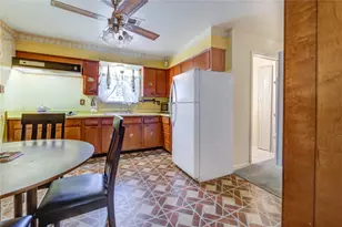 5223 Grace Point Ln, Houston, TX 77048 - Photo 17