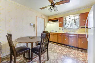 5223 Grace Point Ln, Houston, TX 77048 - Photo 15