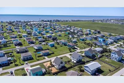 16619 Mansvelt Road, Galveston, TX 77554 - Photo 37