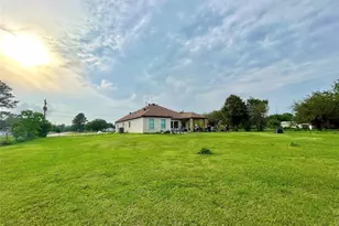 8515 E Sherri Cir, Manvel, TX 77578 - Photo 13
