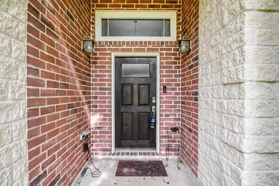 9102 S Pass Lane, Houston, TX 77064 - Photo 5