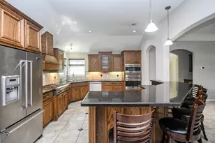 9102 S Pass Ln, Houston, TX 77064 - Photo 7