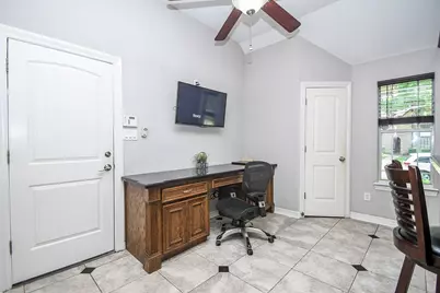 9102 S Pass Lane, Houston, TX 77064 - Photo 13