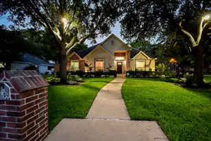 9102 S Pass Ln, Houston, TX 77064 - Photo 41