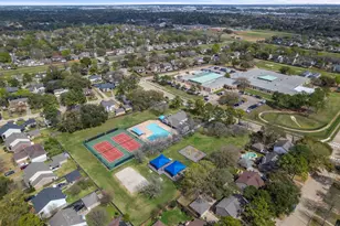 9102 S Pass Ln, Houston, TX 77064 - Photo 47