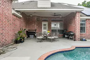 9102 S Pass Ln, Houston, TX 77064 - Photo 35