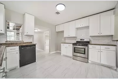 538 Pecan Drive, South Houston, TX 77587 - Photo 7