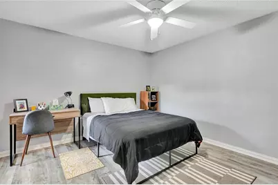 2750 Holly Hall #812, Houston, TX 77054 - Photo 5