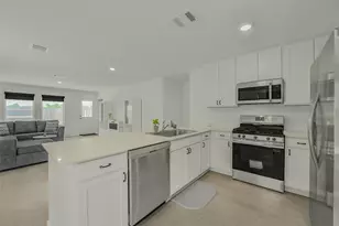 911 Lago Laceno Ln, Huffman, TX 77336 - Photo 11