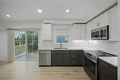 2817 Avenue Q #A, Galveston, TX 77550 - Photo 5