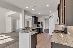 13313 Suntail Ct, Texas City, TX 77568 - Photo 9