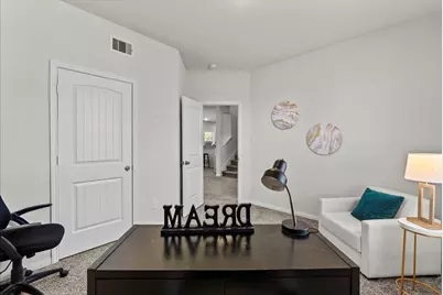 6738 Blimp Base Road, Hitchcock, TX 77563 - Photo 7