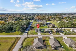 6738 Blimp Base Rd, Hitchcock, TX 77563 - Photo 37