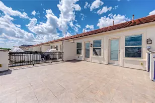 13605 Teal Bluff Ln, Houston, TX 77077 - Photo 29