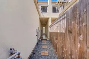 13605 Teal Bluff Ln, Houston, TX 77077 - Photo 31