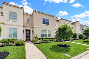 13605 Teal Bluff Ln, Houston, TX 77077 - Photo 3