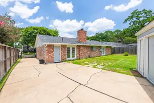10715 Wickersham Ln, Houston, TX 77042 - Photo 27