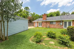 10715 Wickersham Ln, Houston, TX 77042 - Photo 33