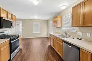 12702 Rio Quatro Dr, Houston, TX 77045 - Photo 3