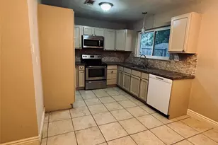 2902 19th Ave N, Texas City, TX 77590 - Photo 15