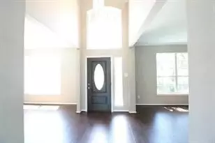 15618 Claremont Ct, Sugar Land, TX 77498 - Photo 3