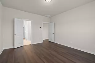 2429 E Heritage Dr, Dayton, TX 77535 - Photo 15