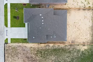 2429 E Heritage Dr, Dayton, TX 77535 - Photo 27