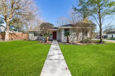 10627 Moonlight Drive, Houston, TX 77096 - Photo 1