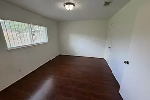10135 Fernstone Ln, Houston, TX 77070 - Photo 9