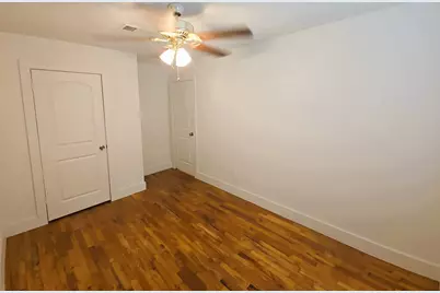 3603 E Lockwood Drive, Houston, TX 77026 - Photo 11