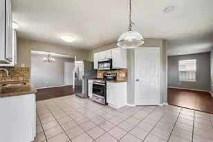 14007 Marners Ct, Houston, TX 77014 - Photo 9
