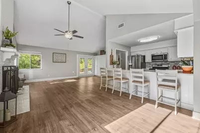 141 White Oak Street, Point Blank, TX 77364 - Photo 9